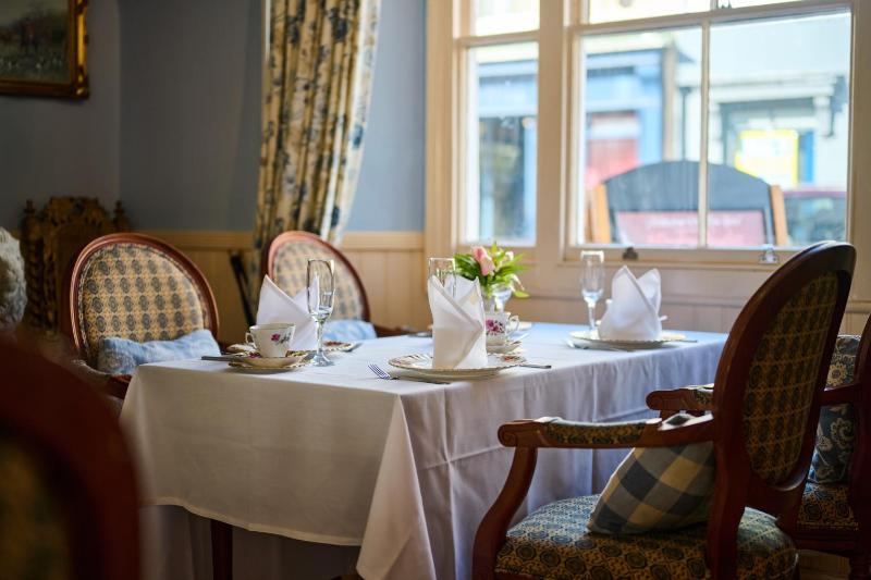 The Atherstone Red Lion Hotel - image 17