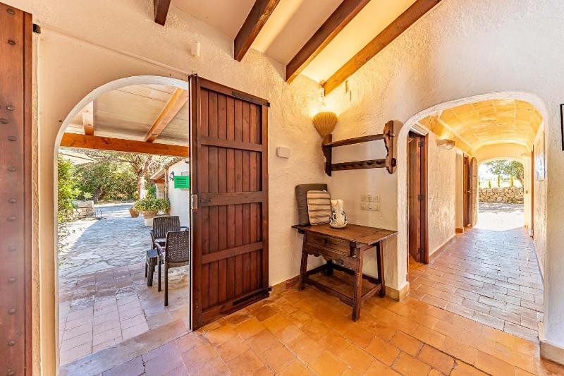Villa Vilar de Baix by Sealand Villas - image 24
