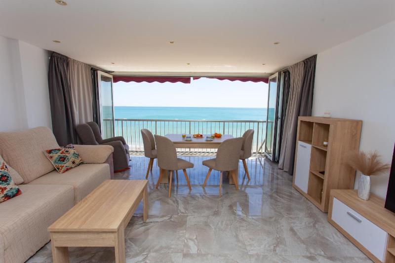 Cullera Sea Horizon Apartment - image 4