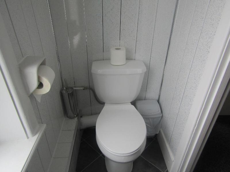 Alderley Hotel B & B - image 12