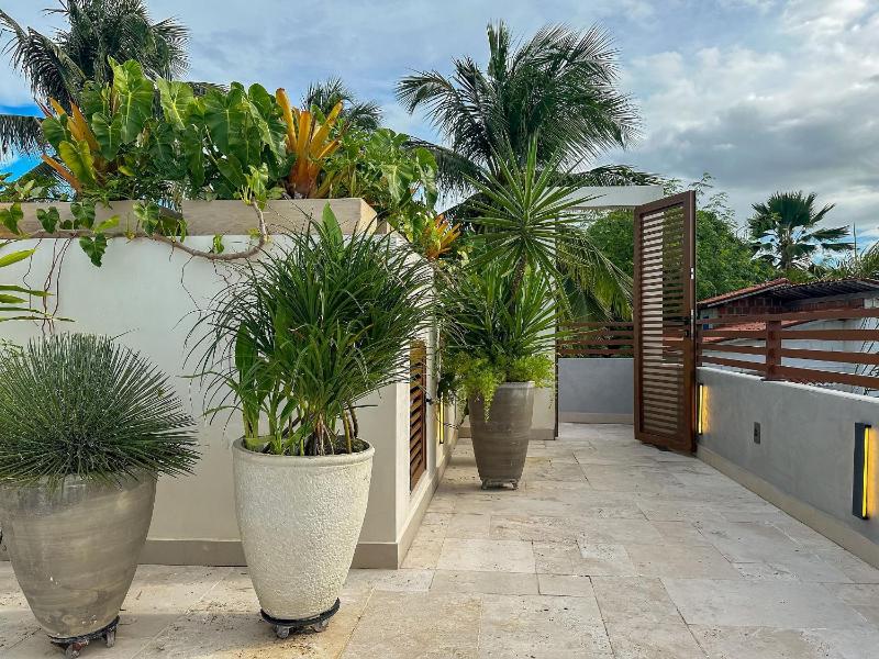 Ocean-View Villa with Rooftop Pool - image 17