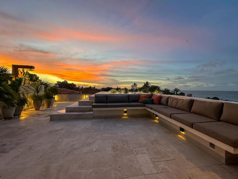 Ocean-View Villa with Rooftop Pool - image 49