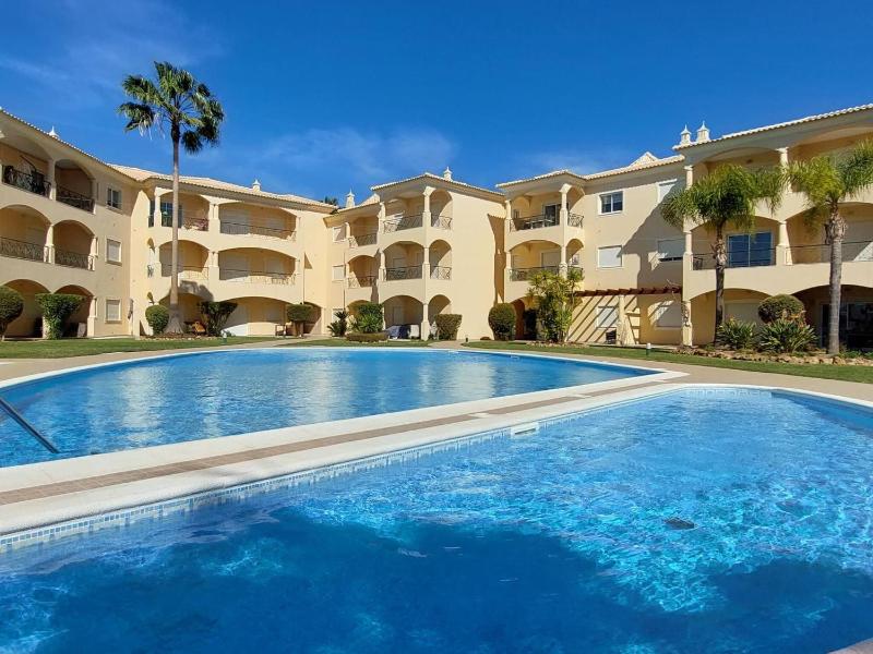 Praia Village - image 17