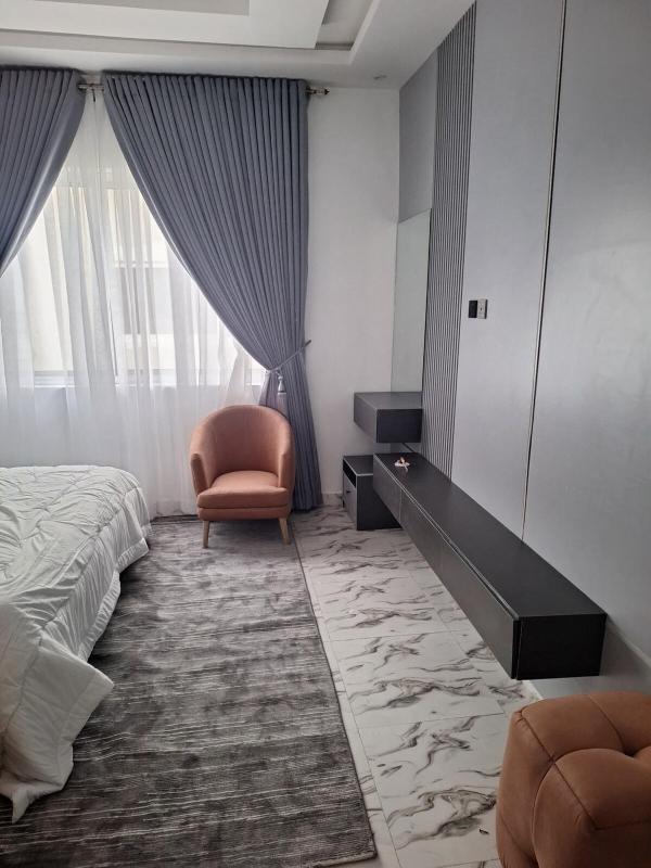 Luxury 2 Bedroom Penthouse Apartment with Free WiFi & 24hrs Electricity - image 5