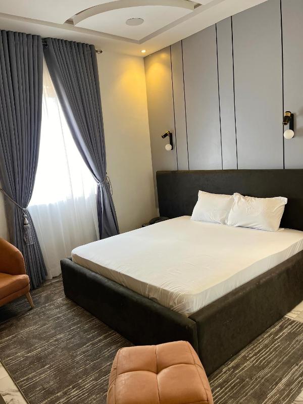 Luxury 3BR Penthouse Apartment with Free WiFi & 24hrs Electricity - image 16