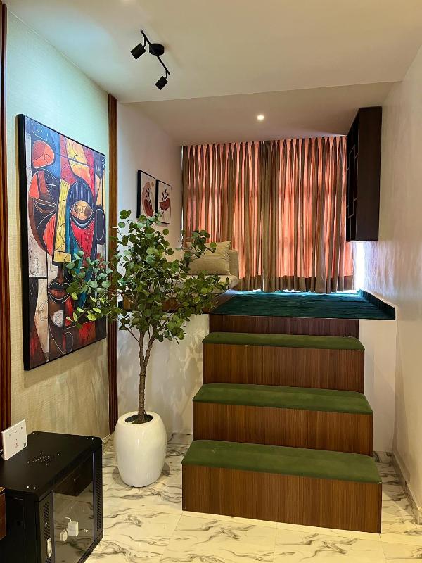 Luxury 3BR Penthouse Apartment with Free WiFi & 24hrs Electricity - image 10