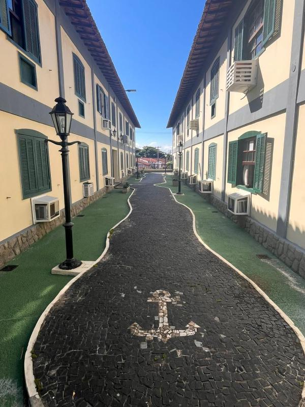 Âncora Flat na Praia Wi-Fi Ar e Roupa C/B - image 19