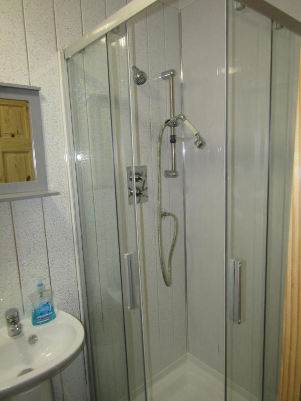 Alderley Hotel B & B - image 5