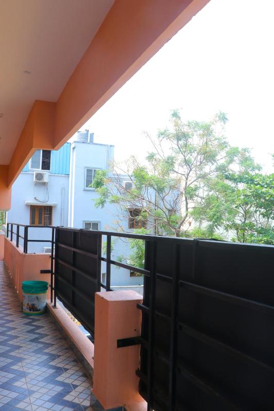 Yardlin Hotel - image 15