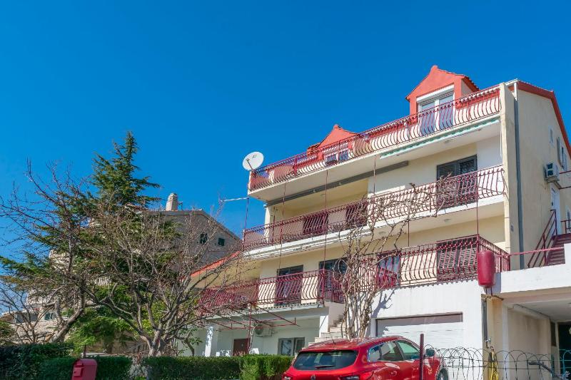 Apartment Jadran - image 1
