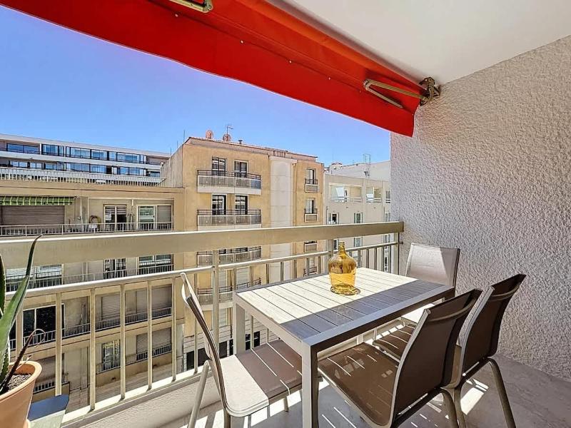 Quartier Carlton 3 pieces Sud avec terrasse - image 2