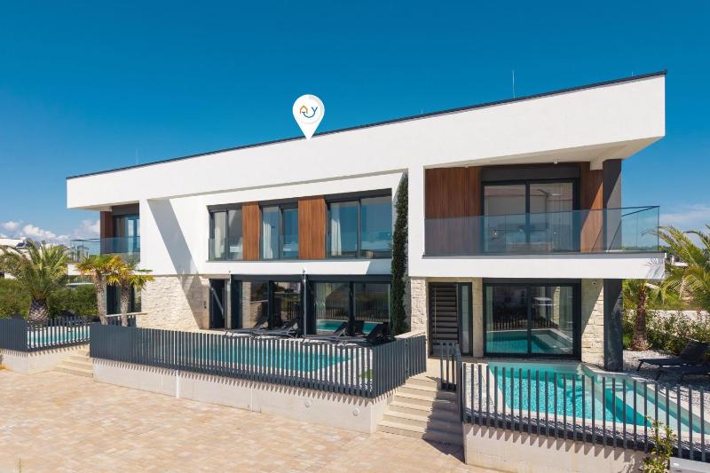 Mukalba Palm Villas with Private Pool - image 50