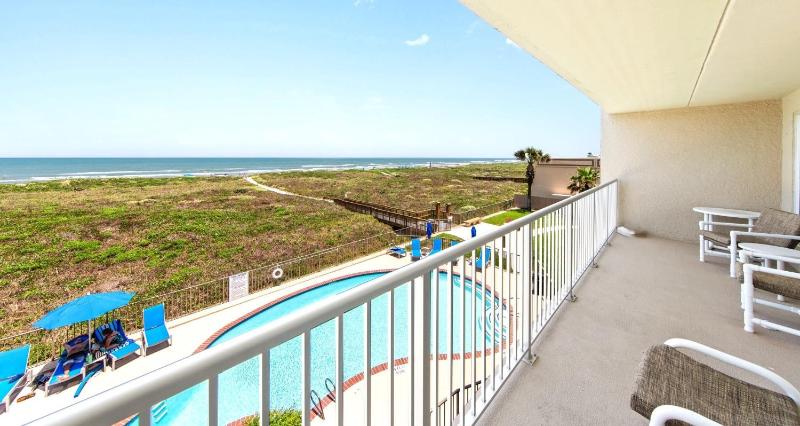 Edgewater Condo Unit #304 - image 12