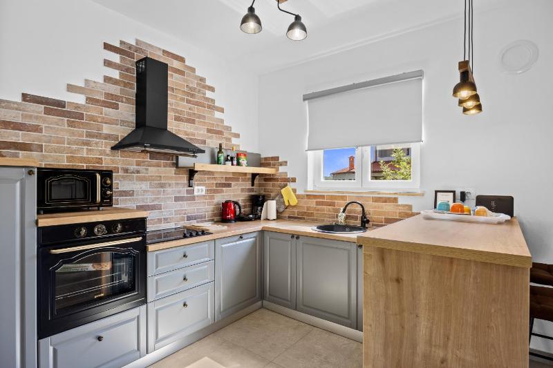 Villa Terrana near Rovinj for 6 people with private pool - image 15