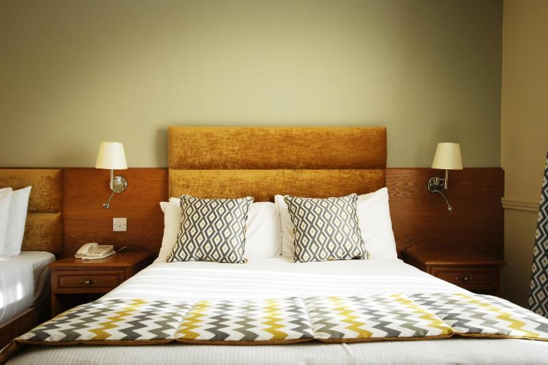 Superior Double Room image 4