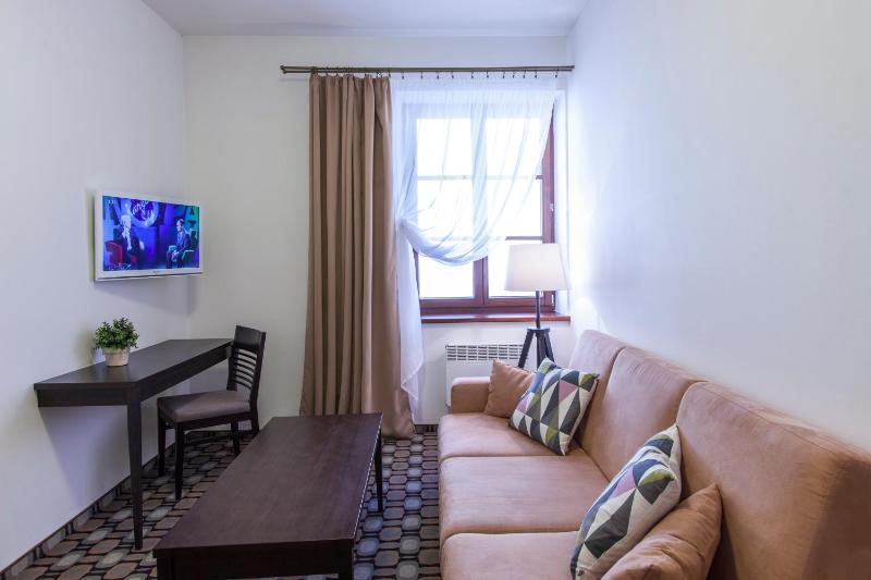 Bridal Suite image 1