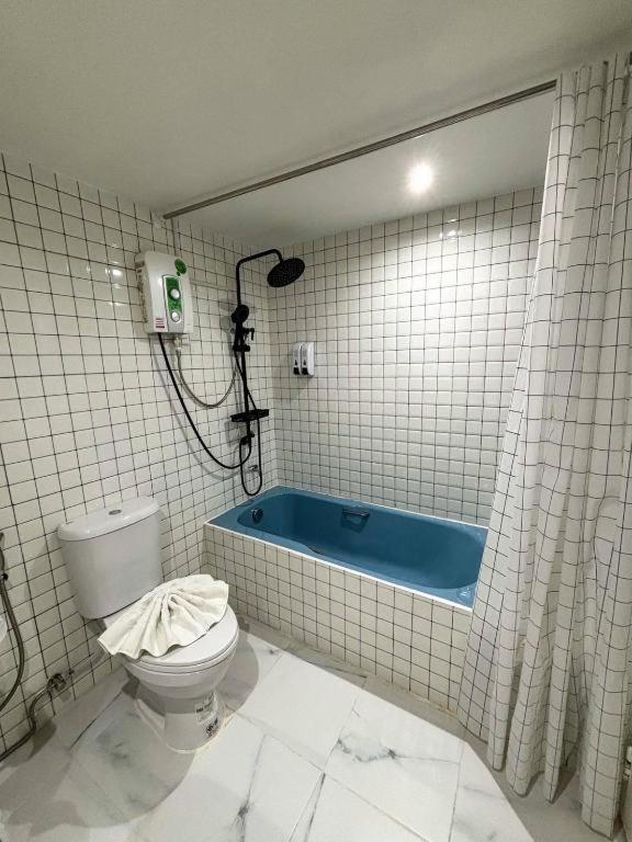 Wonnapa Pool Villa Seaview - image 12
