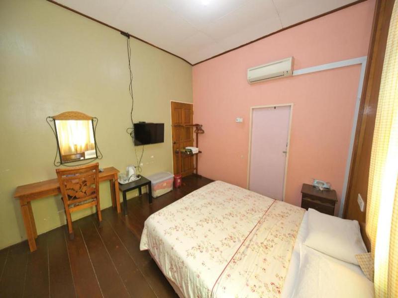 Hotel O Teratak Samuderakita Chalet & Guesthouse - image 2