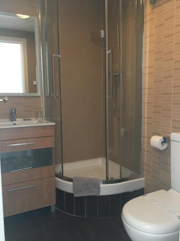 Double or Twin Room with Balcony and with Private Bathroom image 4