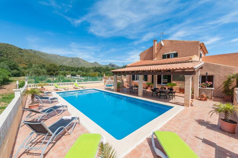 Five-Bedroom Villa image 2