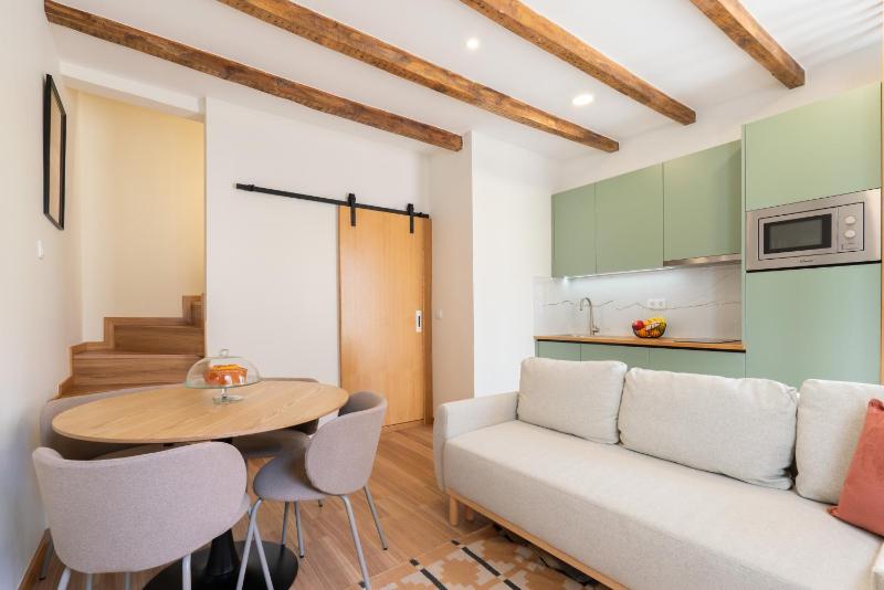 Lovely House Near Casa da Música by HostWise - image 11