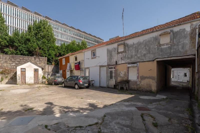 Lovely House Near Casa da Música by HostWise - image 4