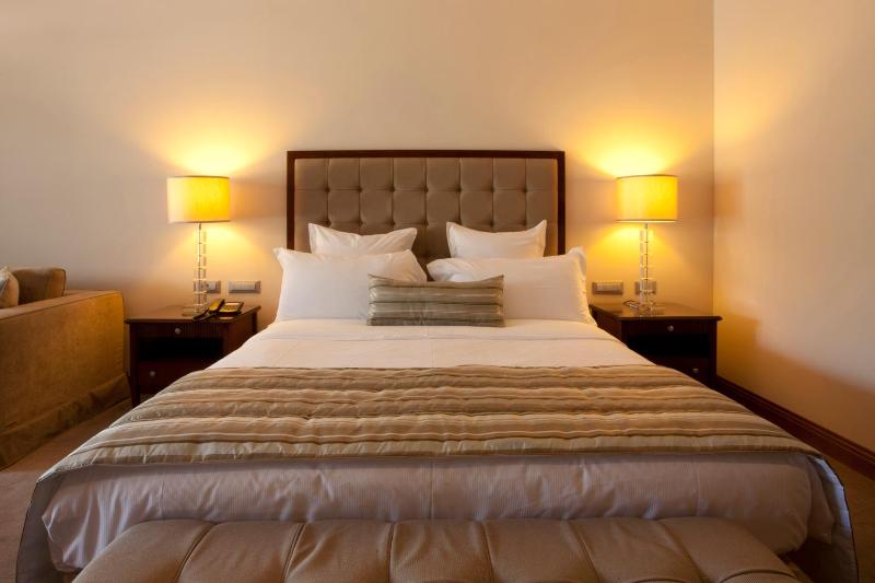 Superior Double Room with Lake View image 3