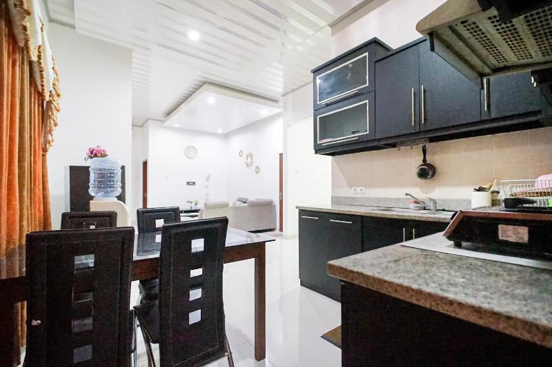 Citra Drono Homestay Jogja - image 13