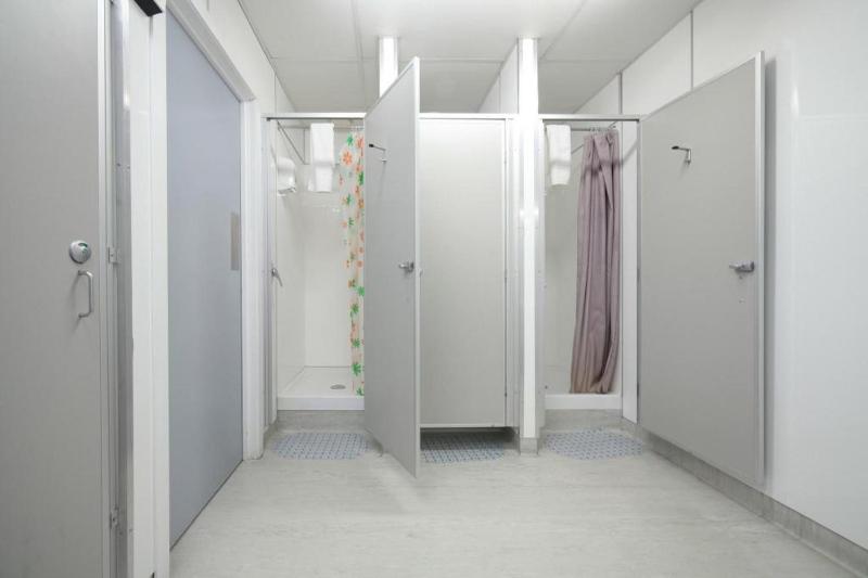 Laneway Backpackers - image 35