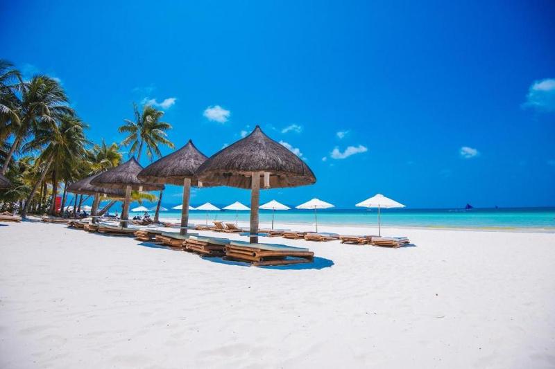 Fridays Boracay Resort - image 31