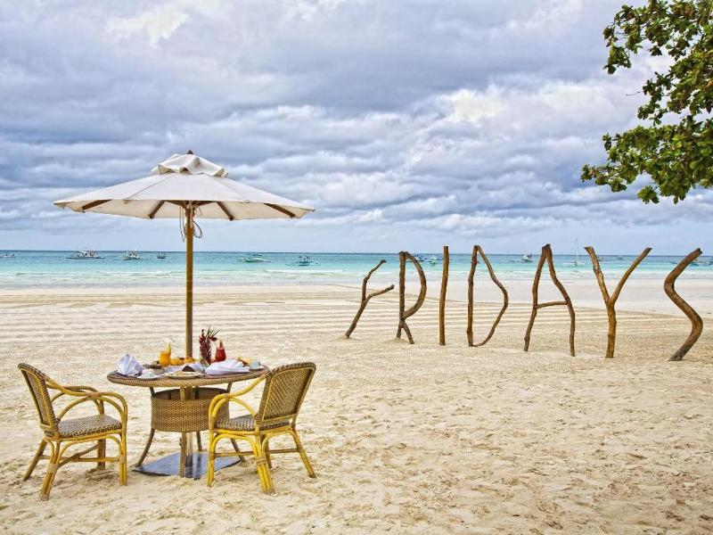 Fridays Boracay Resort - image 6