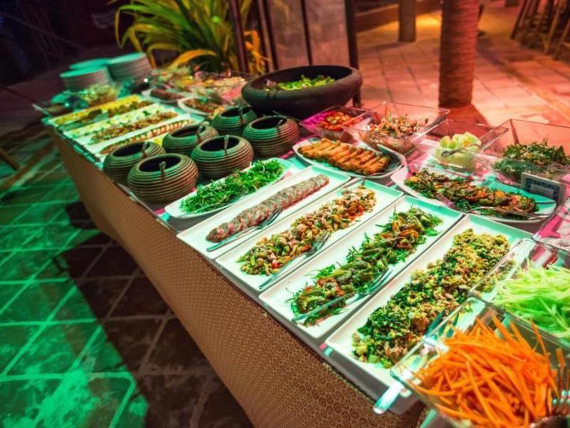 Fridays Boracay Resort - image 8