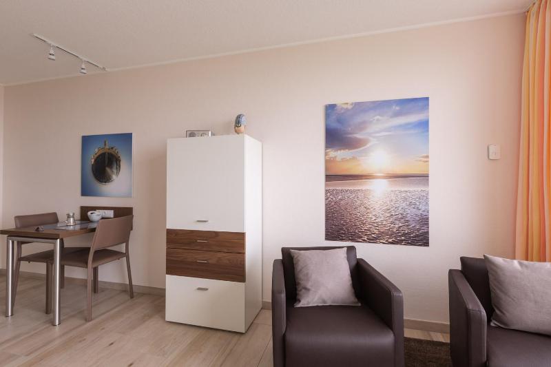 Apartment with Sea View - 08 image 3