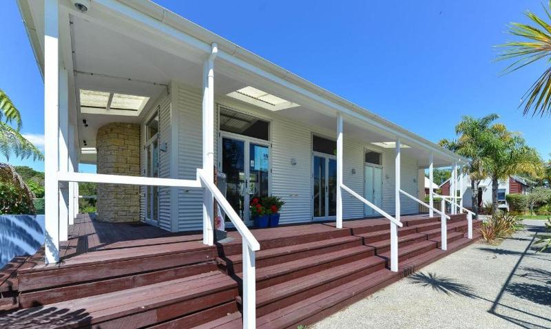 Twinlake Villas - image 6