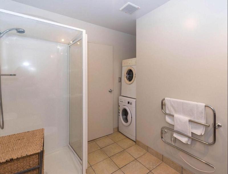 Twinlake Villas - image 24