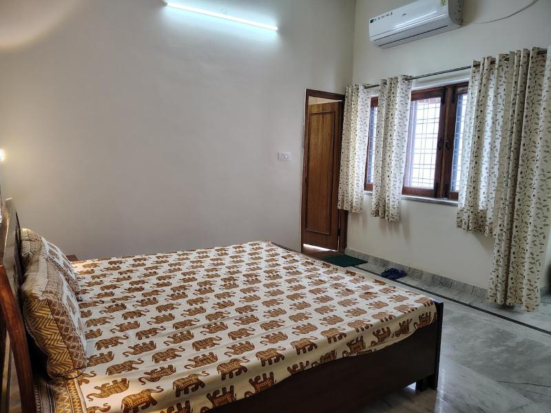 Elegant villa 4BHK in dehradun by homeyhuts - image 33