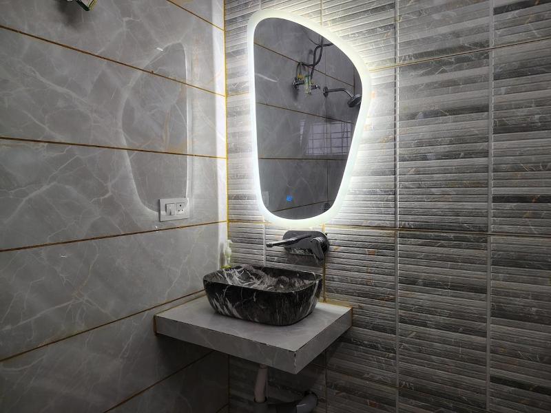 Elegant villa 4BHK in dehradun by homeyhuts - image 10