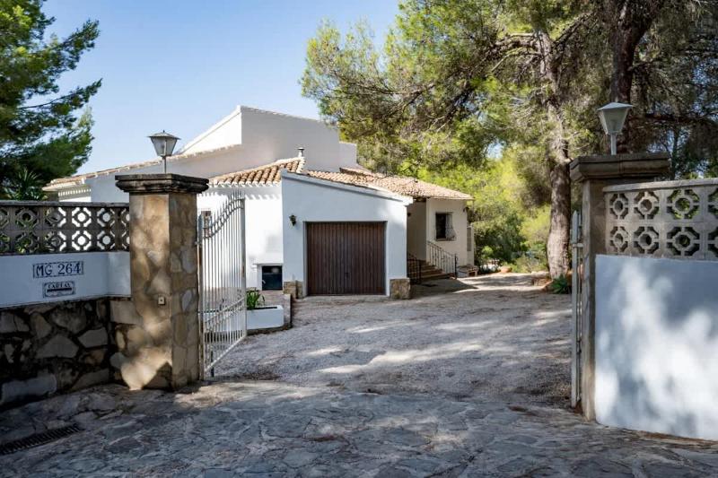 Villa Rosa - image 16