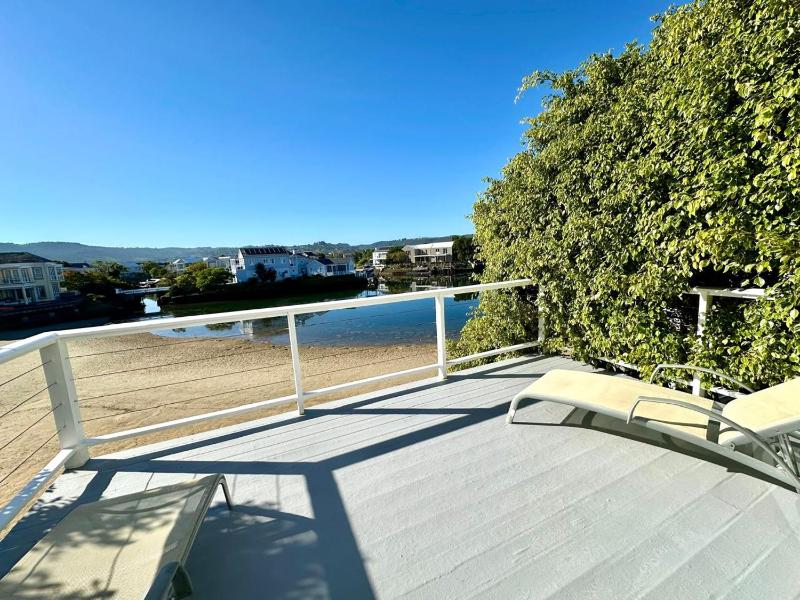 Leeward Luxury Villa - image 11