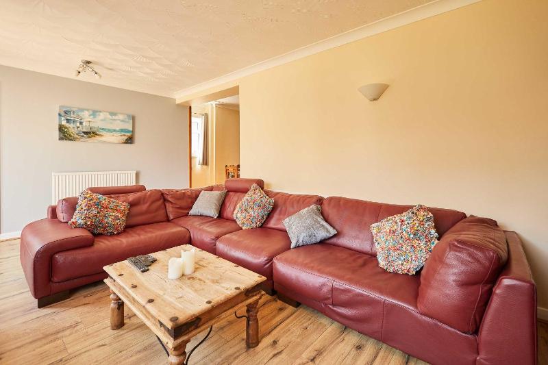 Host & Stay - Roseberry Avenue - image 13