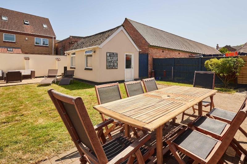 Host & Stay - Roseberry Avenue - image 17