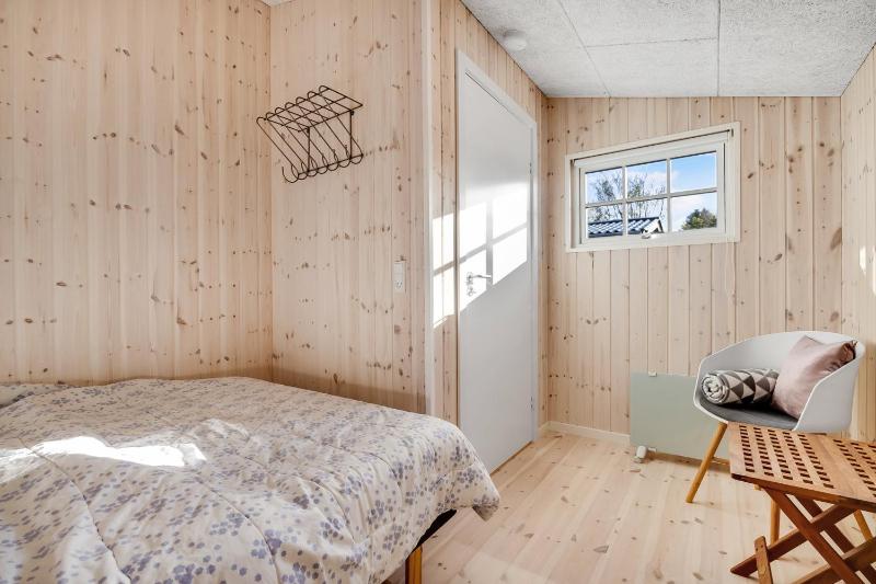 Lovely Cottage In Hals 250 M To The Beach - image 23