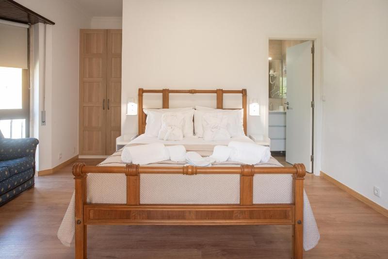 Estoril Guest Palace - image 33