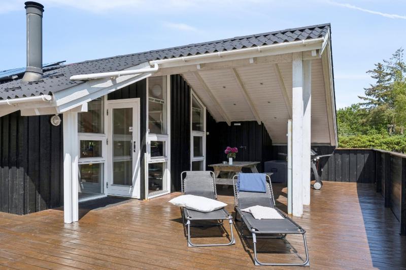 Cozy Summer House Near Hals - image 24