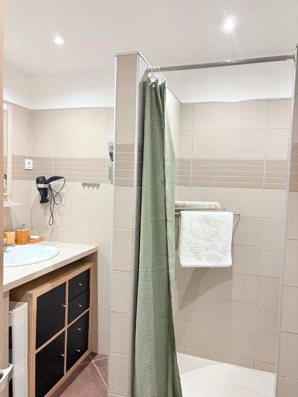 St Cyprien Charmant appartement ensoleille - image 6