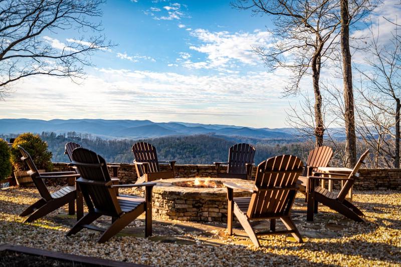 Bear Tree Lodge - image 22