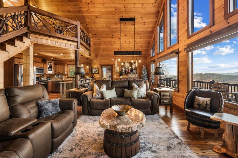Bear Tree Lodge - image 20