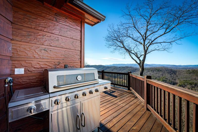 Bear Tree Lodge - image 30