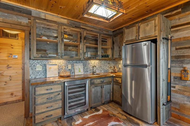 Bear Tree Lodge - image 25