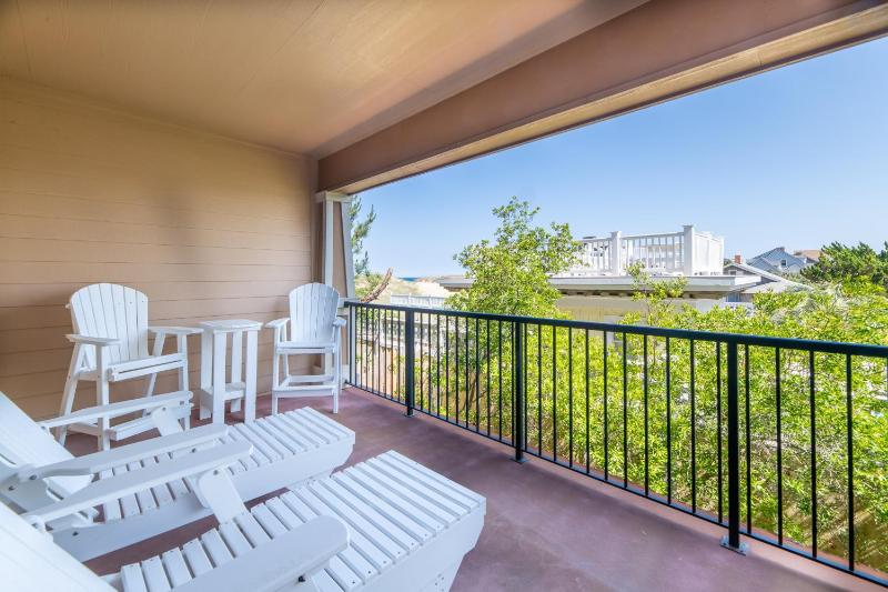 Good Trouble - Croatan Surf Club Ocean View Indoor and Outdoor Pool Hot Tub Pets Ok YR Flex - image 21